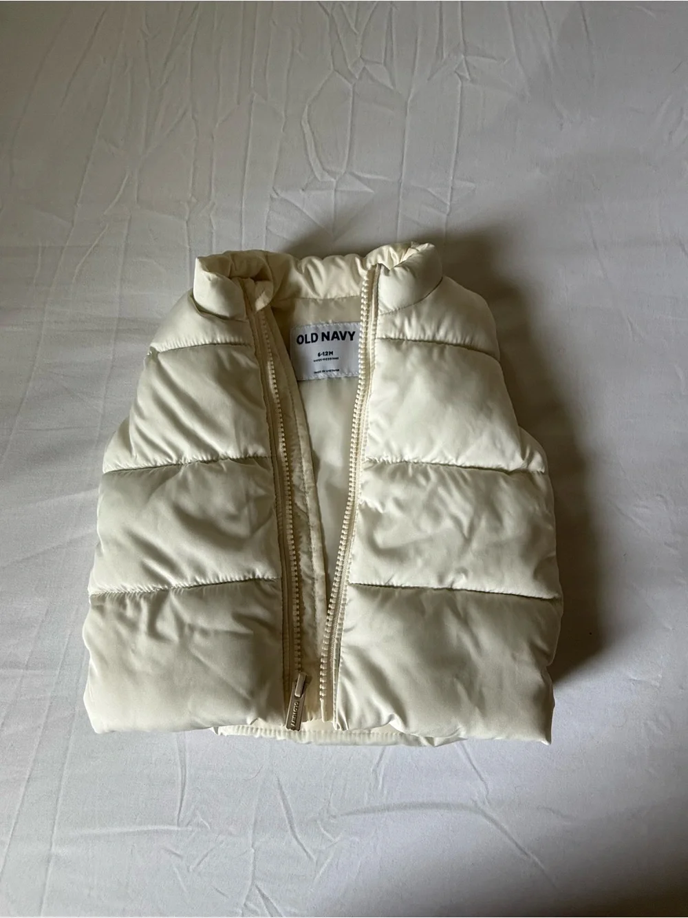 Old Navy Cream Puffer Vest - Kids